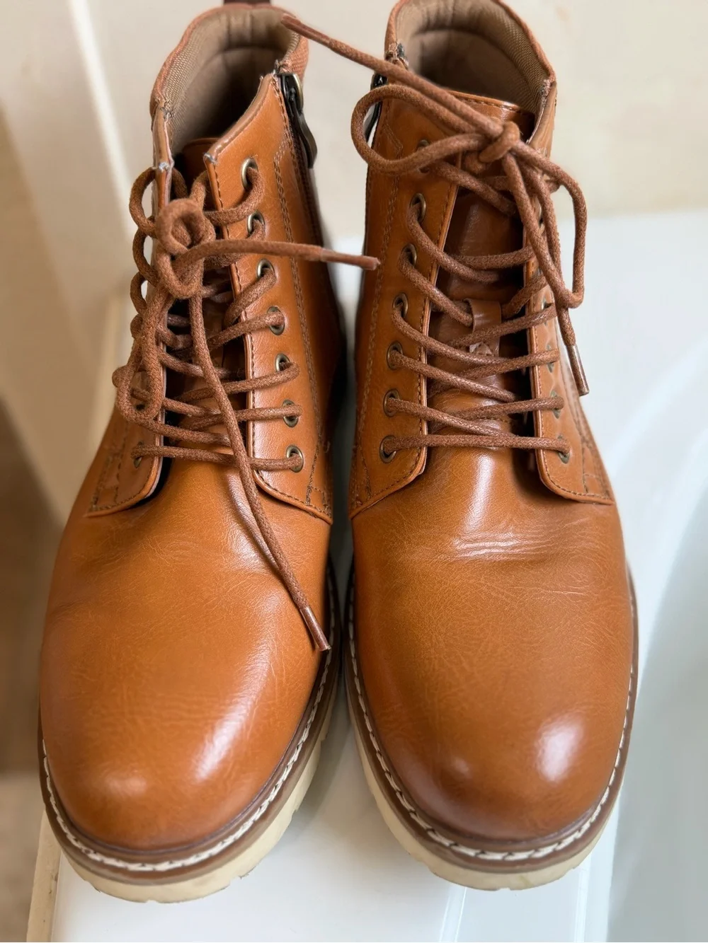 Steve Madden Men's Tan Lace-Up Chukka Boots size 10.5